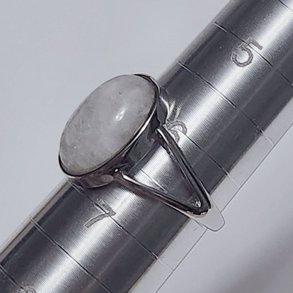Moonstone Sterling Silver Ival Cabochon Ring size 6.5 - Picture 8 of 11